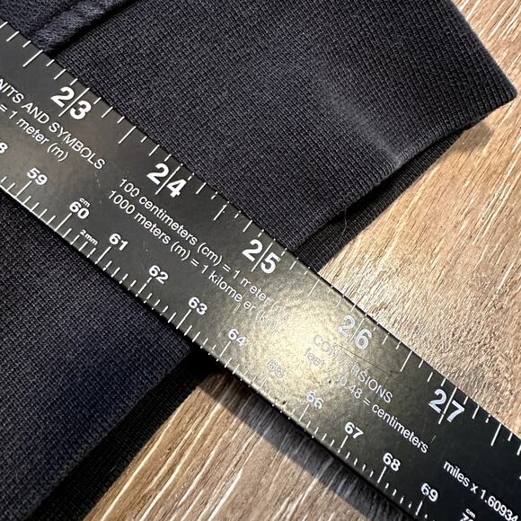 Levi's Black Crew Neck Pullover Relaxed Fit Sweater Embroidered Logo Medium - Picture 5 of 5